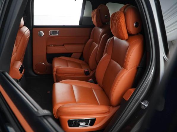 Li Auto (Lixiang) L9 I Рестайлинг с пробегом 2024 года, цена 5 850 000 рублей, 103657 км, внедорожник, Автокод Объявления