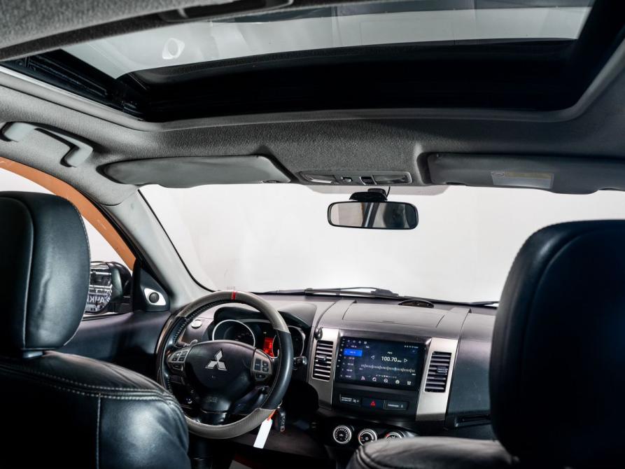 Mitsubishi Outlander II Чита  - изображение 7