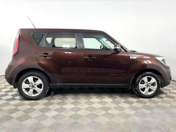 Kia Soul II Рестайлинг с пробегом 2017 года, цена 1 273 100 рублей, 234478 км, хэтчбек, Автокод Объявления