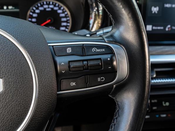 Kia K5 III с пробегом 2021 года, цена 2 650 000 рублей, 102598 км, седан, Автокод Объявления