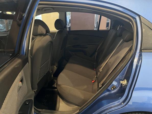 Kia Rio II Рестайлинг с пробегом 2011 года, цена 640 000 рублей, 147525 км, хэтчбек, Автокод Объявления