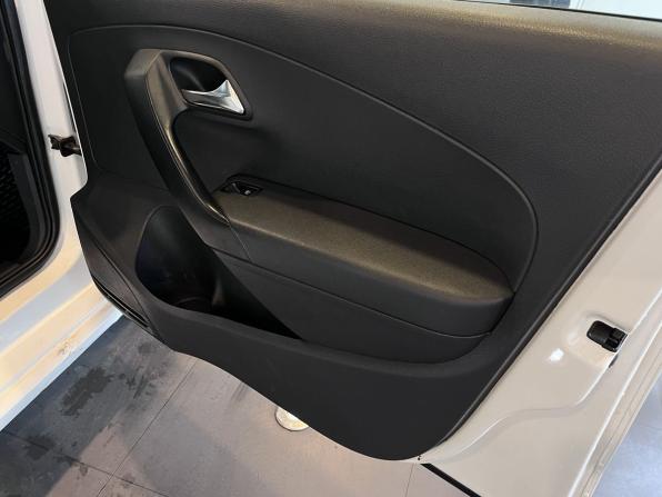 Volkswagen Polo V с пробегом 2012 года, цена 410 000 рублей, 184277 км, седан, Автокод Объявления