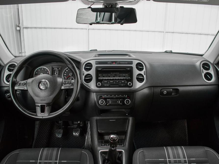 Volkswagen Tiguan I Рестайлинг Екатеринбург  - изображение 11