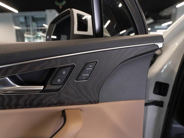Audi Q7 II (4M) Рестайлинг с пробегом 2020 года, цена 6 000 000 рублей, 103980 км, внедорожник, Автокод Объявления