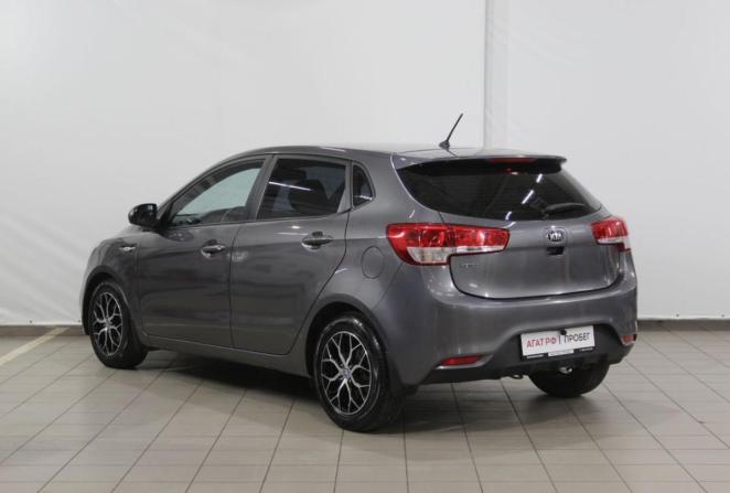 Kia Rio III Рестайлинг с пробегом 2015 года, цена 830 000 рублей, 162802 км, хэтчбек, Автокод Объявления