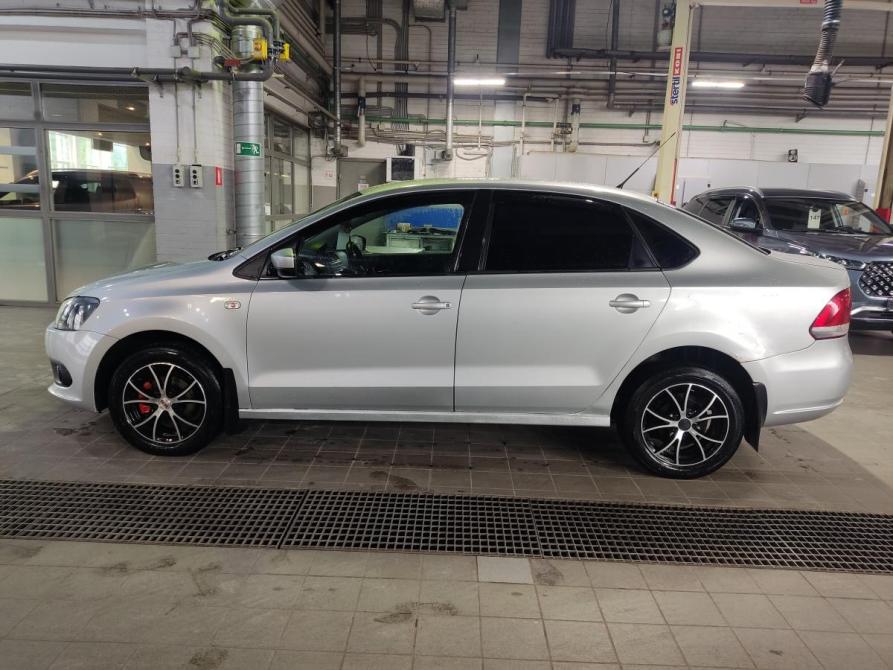 Volkswagen Polo V Санкт-Петербург  - изображение 8