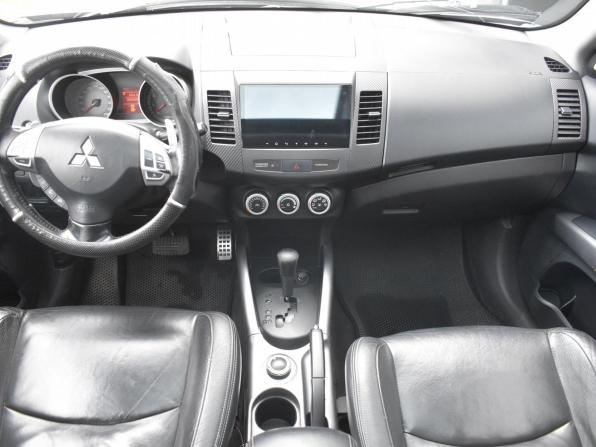 Mitsubishi Outlander II с пробегом 2007 года, цена 760 000 рублей, 309905 км, внедорожник, Автокод Объявления