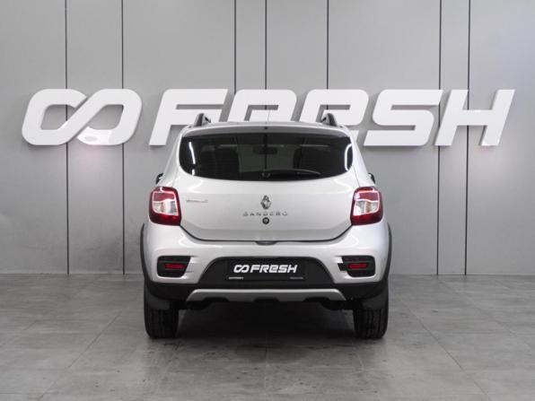 Renault Sandero II с пробегом 2016 года, цена 880 000 рублей, 229980 км, хэтчбек, Автокод Объявления