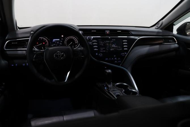Toyota Camry VIII (XV70) с пробегом 2019 года, цена 2 800 000 рублей, 124586 км, седан, Автокод Объявления