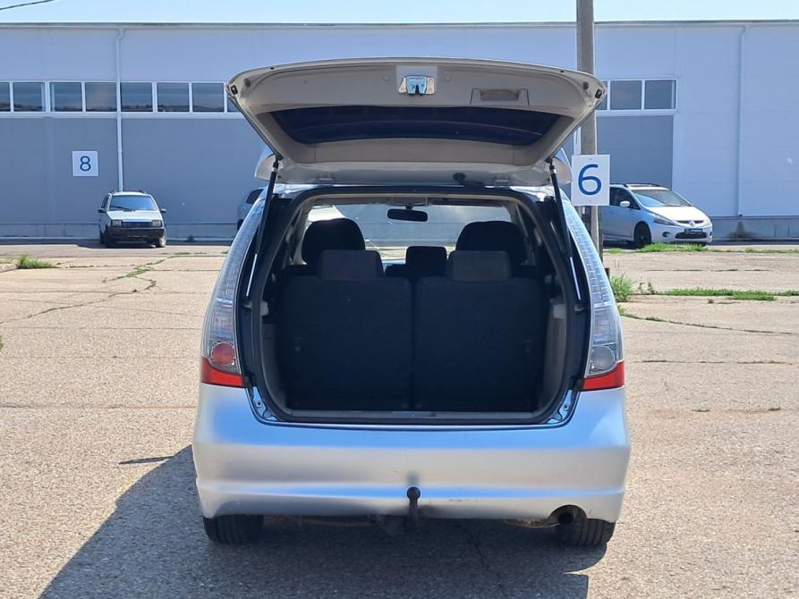 Mitsubishi Grandis I Набережные Челны  - изображение 12