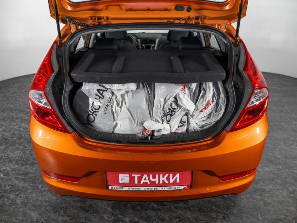 Hyundai Solaris I Рестайлинг с пробегом 2015 года, цена 975 000 рублей, 86620 км, хэтчбек, Автокод Объявления