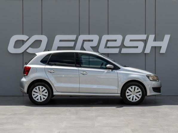 Volkswagen Polo V с пробегом 2011 года, цена 685 000 рублей, 266381 км, хэтчбек, Автокод Объявления