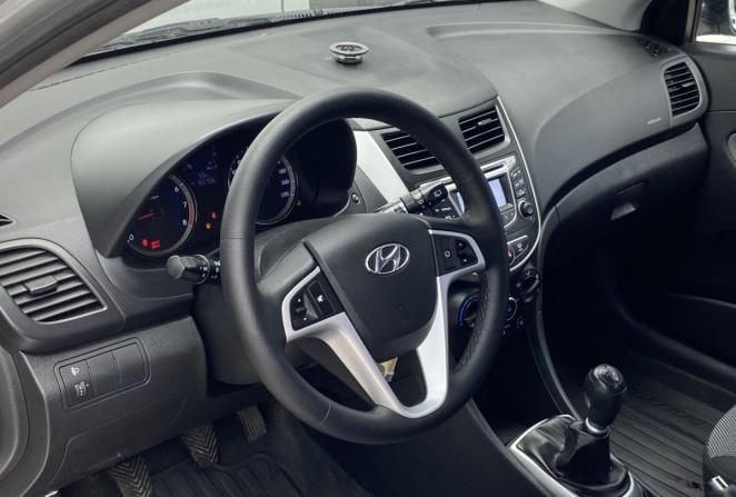 Hyundai Solaris I с пробегом 2012 года, цена 810 000 рублей, 93157 км, хэтчбек, Автокод Объявления