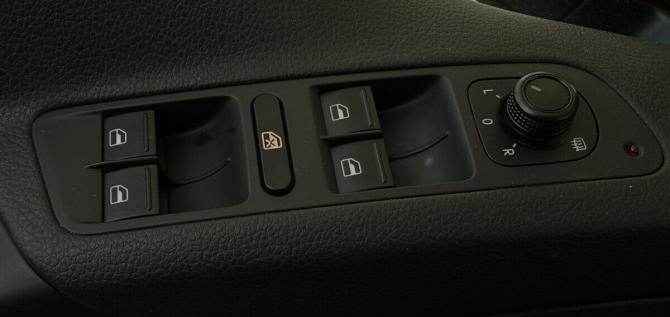 Volkswagen Tiguan I Рестайлинг с пробегом 2016 года, цена 1 900 000 рублей, 97999 км, внедорожник, Автокод Объявления