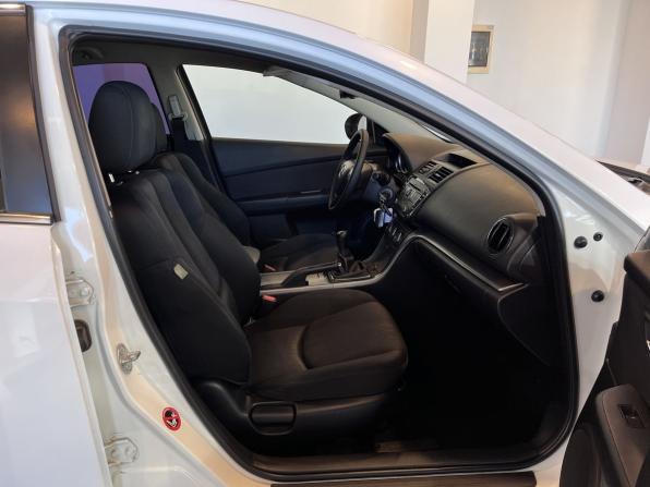 Mazda 6 II (GH) Рестайлинг с пробегом 2012 года, цена 700 000 рублей, 273304 км, седан, Автокод Объявления
