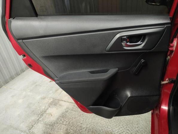 Toyota Auris II с пробегом 2013 года, цена 885 000 рублей, 205000 км, хэтчбек, Автокод Объявления