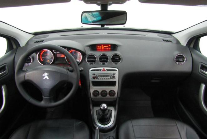 Peugeot 408 I с пробегом 2013 года, цена 580 000 рублей, 130024 км, седан, Автокод Объявления