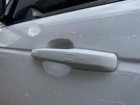 Land Rover Range Rover IV с пробегом 2013 года, цена 2 990 000 рублей, 210000 км, внедорожник, Автокод Объявления