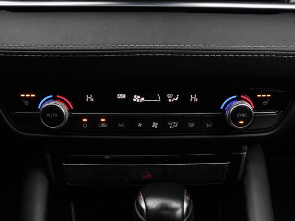 Mazda 6 III (GJ) Рестайлинг 2 с пробегом 2022 года, цена 2 650 000 рублей, 72552 км, седан, Автокод Объявления