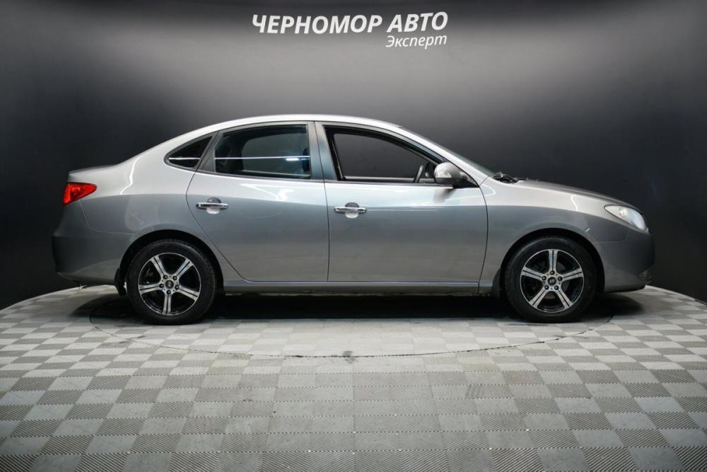 Hyundai Elantra IV (HD) Крым  - изображение 6