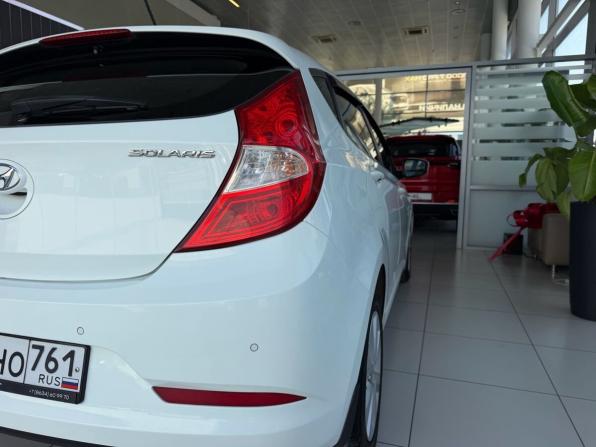 Hyundai Solaris I Рестайлинг с пробегом 2016 года, цена 950 000 рублей, 113000 км, хэтчбек, Автокод Объявления