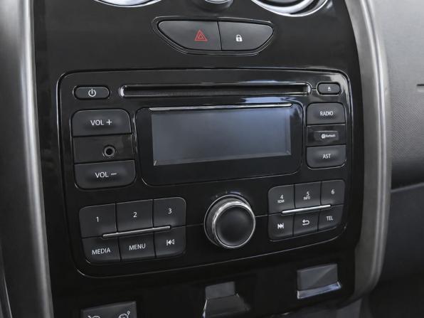 Renault Duster I Рестайлинг с пробегом 2015 года, цена 1 349 000 рублей, 160000 км, внедорожник, Автокод Объявления