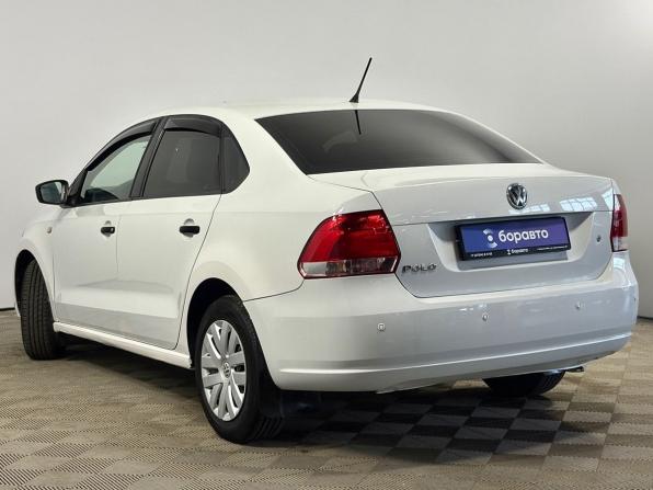 Volkswagen Polo V с пробегом 2014 года, цена 650 000 рублей, 213239 км, седан, Автокод Объявления