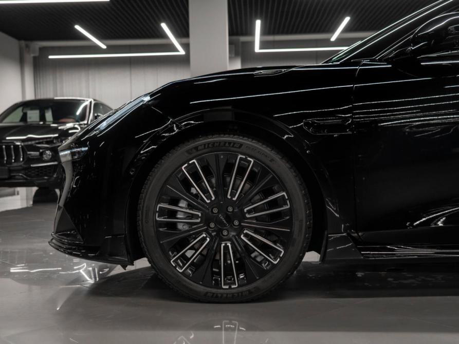 Lynk &amp; Co 10 Москва  - изображение 28