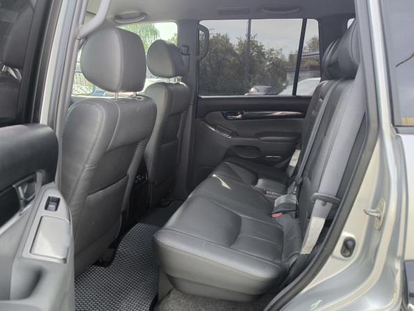 Toyota Land Cruiser Prado 120 Series Рестайлинг с пробегом 2008 года, цена 1 635 000 рублей, 443022 км, внедорожник, Автокод Объявления