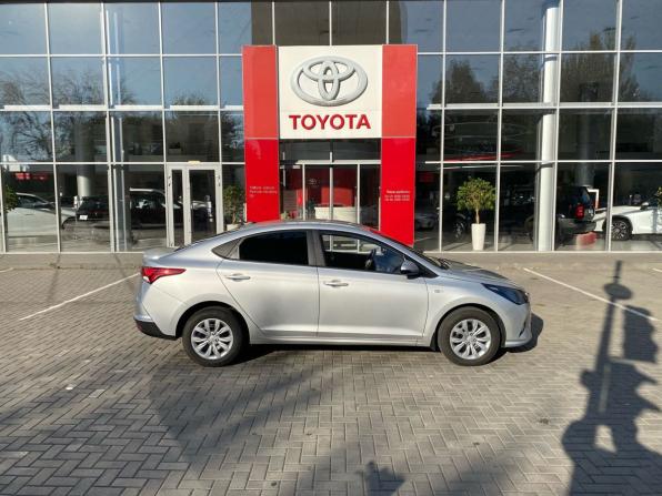 Hyundai Solaris II Рестайлинг с пробегом 2021 года, цена 1 700 000 рублей, 87798 км, седан, Автокод Объявления