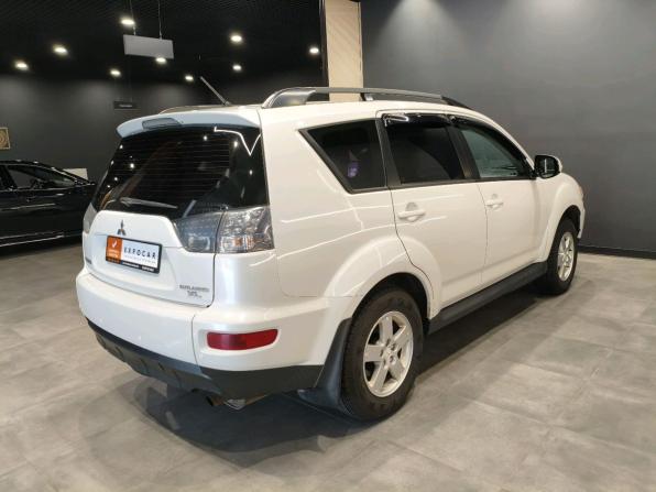 Mitsubishi Outlander II Рестайлинг с пробегом 2011 года, цена 959 000 рублей, 256000 км, внедорожник, Автокод Объявления