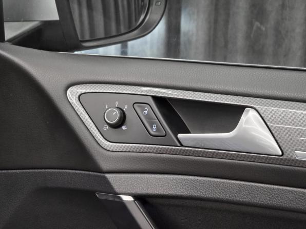 Volkswagen Golf VII с пробегом 2015 года, цена 1 449 000 рублей, 187116 км, универсал, Автокод Объявления