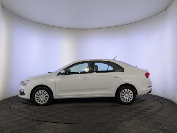 Skoda Rapid II с пробегом 2020 года, цена 1 350 000 рублей, 98988 км, лифтбек, Автокод Объявления