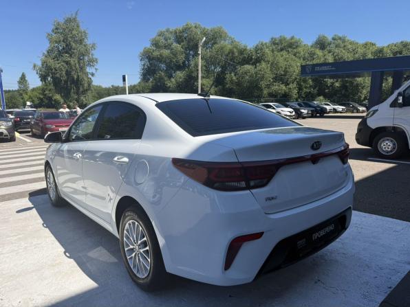 Kia Rio IV с пробегом 2020 года, цена 1 640 000 рублей, 102000 км, седан, Автокод Объявления