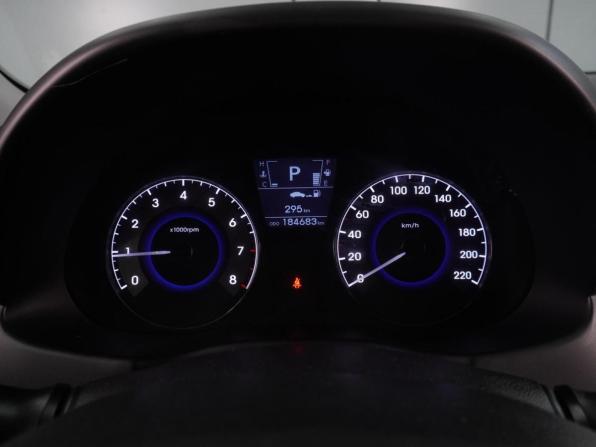 Hyundai Solaris I с пробегом 2012 года, цена 834 000 рублей, 184683 км, седан, Автокод Объявления