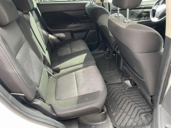 Mitsubishi Outlander III Рестайлинг 3 с пробегом 2019 года, цена 1 579 000 рублей, 225000 км, внедорожник, Автокод Объявления