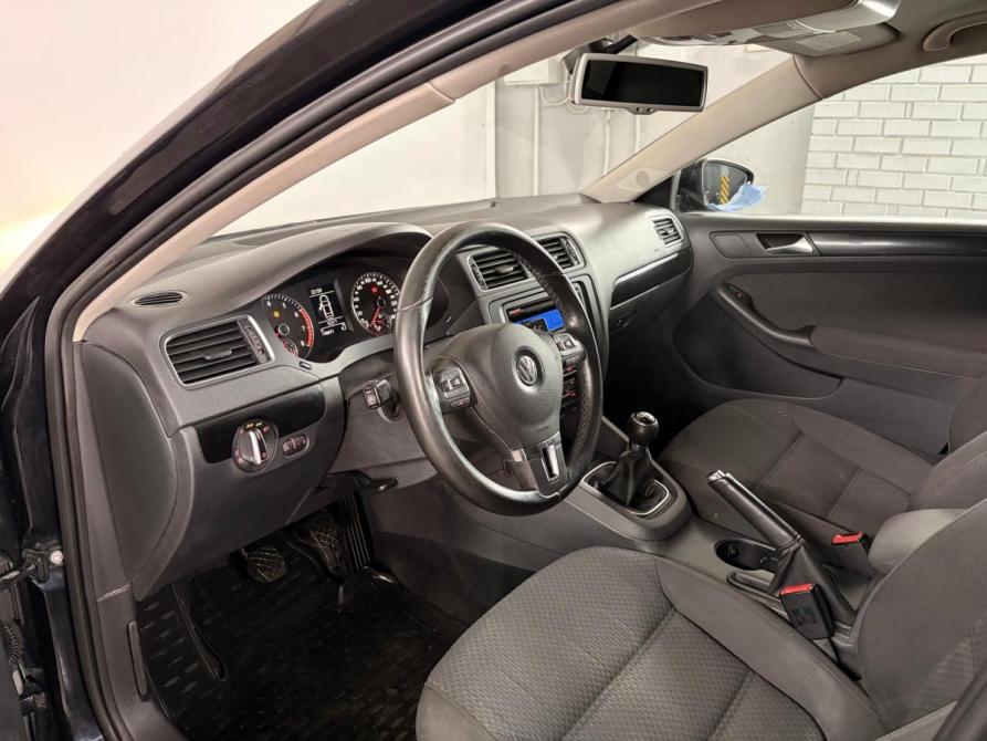 Volkswagen Jetta VI Екатеринбург  - изображение 9