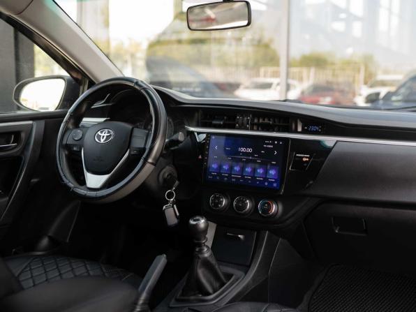 Toyota Corolla XI (E160 E170 E180) с пробегом 2013 года, цена 950 000 рублей, 187153 км, седан, Автокод Объявления