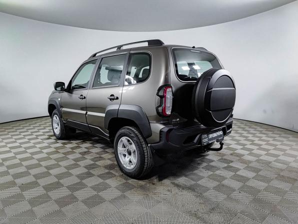Lada (ВАЗ) Niva I Рестайлинг (Travel) с пробегом 2026 года, цена 1 590 000 рублей, 1047 км, внедорожник, Автокод Объявления
