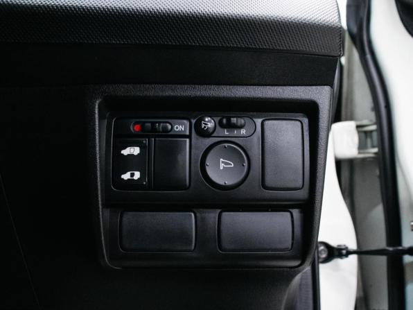 Honda Freed I с пробегом 2010 года, цена 949 000 рублей, 107894 км, компактвэн, Автокод Объявления
