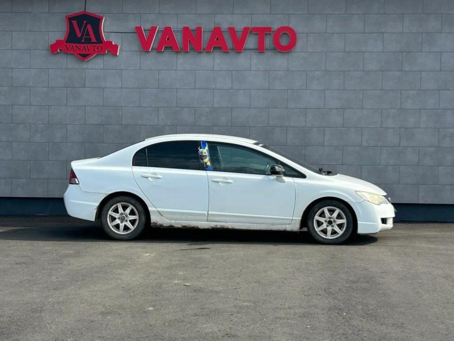 Honda Civic VIII Альметьевск  - изображение 4