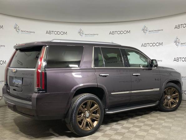 Cadillac Escalade IV с пробегом 2015 года, цена 2 827 700 рублей, 214304 км, внедорожник, Автокод Объявления
