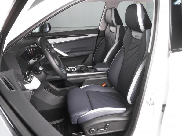 Geely Atlas II с пробегом 2025 года, цена 3 970 000 рублей, 13 км, внедорожник, Автокод Объявления