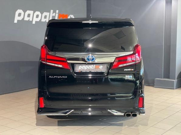 Toyota Alphard III Рестайлинг с пробегом 2018 года, цена 5 995 000 рублей, 39139 км, минивэн, Автокод Объявления