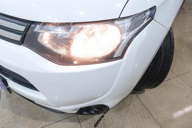 Mitsubishi Outlander III с пробегом 2013 года, цена 1 349 000 рублей, 215600 км, внедорожник, Автокод Объявления
