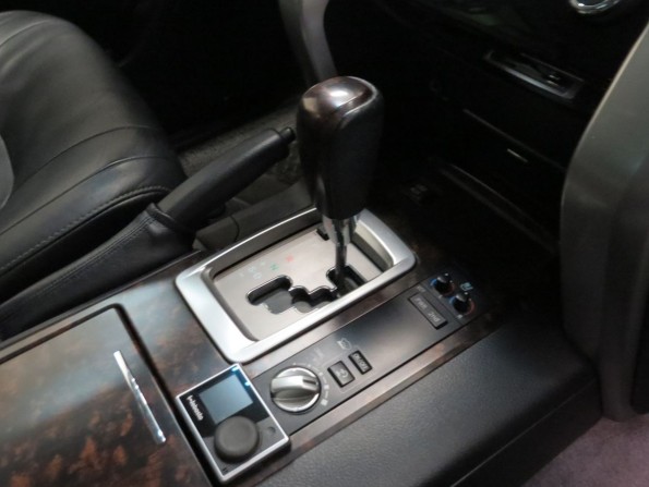 Toyota Land Cruiser 200 Series Рестайлинг 1 с пробегом 2015 года, цена 4 600 000 рублей, 142516 км, внедорожник, Автокод Объявления