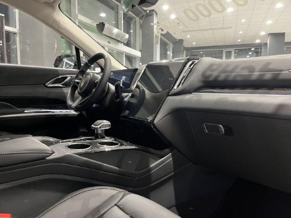 Новый Hongqi HS3 2025 года, цена 3 269 000 рублей, внедорожник, Автокод Объявления