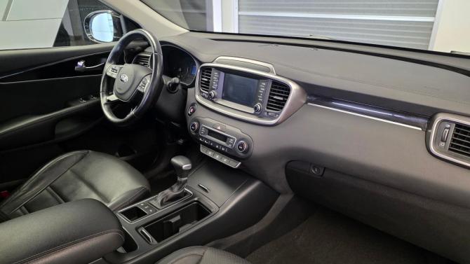 Kia Sorento III Prime Рестайлинг с пробегом 2020 года, цена 3 050 000 рублей, 100000 км, внедорожник, Автокод Объявления