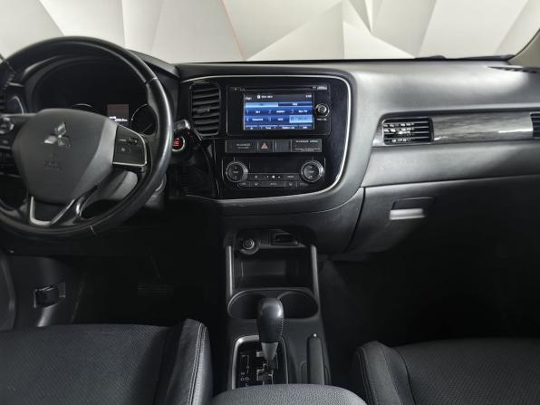 Mitsubishi Outlander III Рестайлинг 2 с пробегом 2016 года, цена 1 839 000 рублей, 152783 км, внедорожник, Автокод Объявления