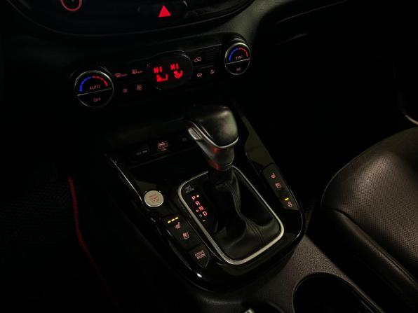 Kia Soul III с пробегом 2019 года, цена 2 325 000 рублей, 35433 км, хэтчбек, Автокод Объявления